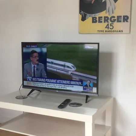 Cosy 25 Sqm In Heart Of * París