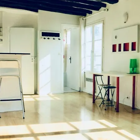 Cosy 25 Sqm In Heart Of Lägenhet Paris